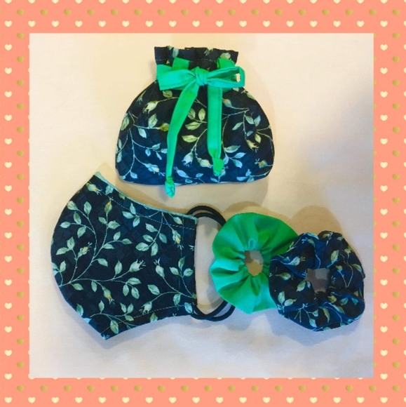 Lazy pouch/facemas/scrunchies set - Picture 1 of 1